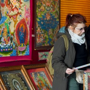 Lo spettacolo di Misteri per Caso in&nbsp;teatro!