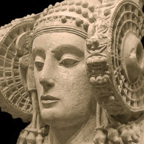 Syusy “intervista” la Dama di&nbsp;Elche